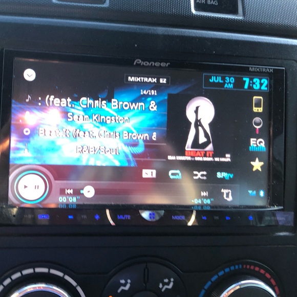 ❌❌ SOLD❌❌ Pioneer  7"LCD touchscreen display - Picture 3 of 7